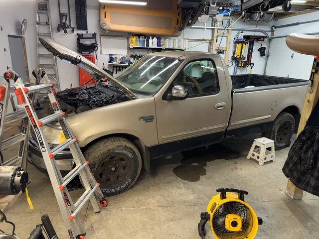 Neighbor also gave this to me for Christmas for $1.  This is a whole differnt project.... later. (Update... donated to Vehichles for Veterans, it was too far gone, and it would take me forever to get to, if ever) 